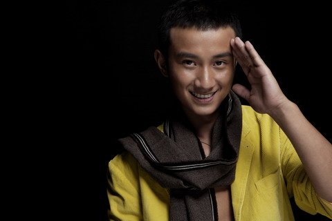 《望族》紧锣密鼓拍摄 文章被剧组一致赞敬业