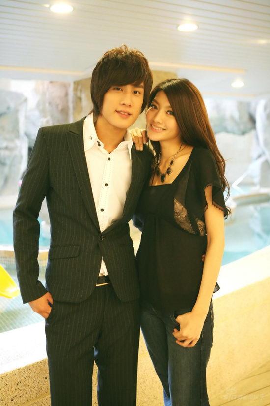 吴亚馨杨瀚《泡沫之夏》 双双为大S<em>夜夜</em>失眠-