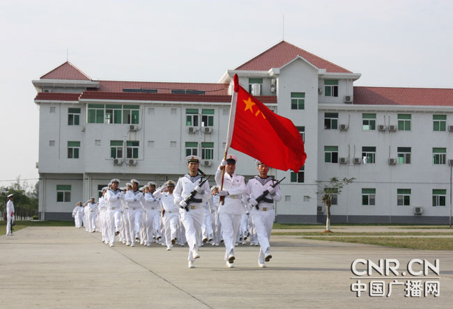 南海舰队千余新兵接受检阅