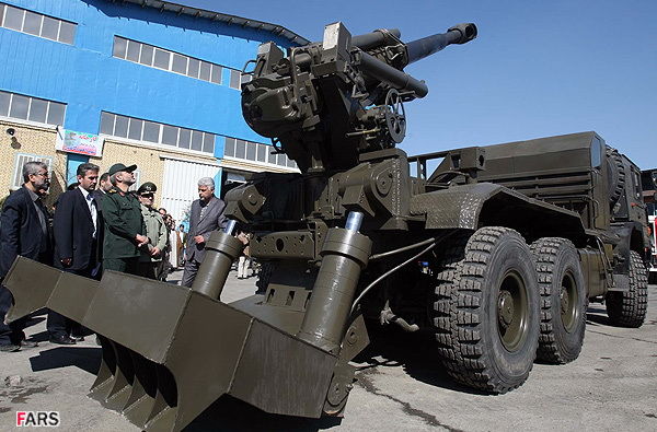 伊朗推出国产155毫米卡车载榴弹炮