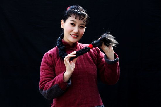新<em>喜儿</em>曝光 谭晶《<em>白毛女</em>》亲和力十足-<em>白毛</em>