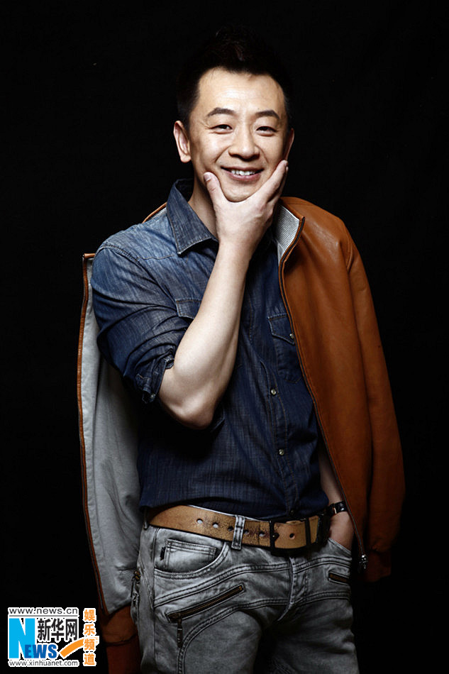  黄海波 拍摄杂志 大片  牛仔装扮展型男魅力--长兴